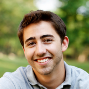 Léo Service CiviqueSuite au forum job d'été d'YIJ, j'ai trouvé un service civique en association qui s'adapte à mes heures de cours ! C'est top